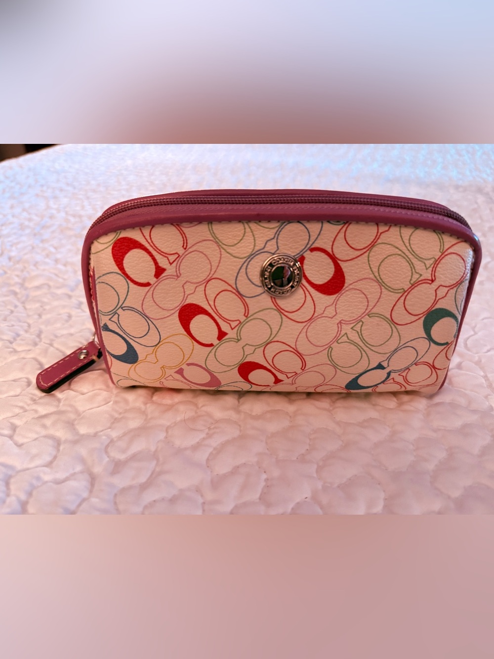 Coach Scribble Signature Cosmetic Pouch Multi C Print Pink Trim Small Makeup EUC